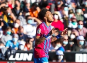 开云体育-包含瓦伦西亚客场过关，双线作战积极备战的词条