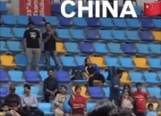 开云体育官方网站-英格兰队碾压日本队，王皓统治全场