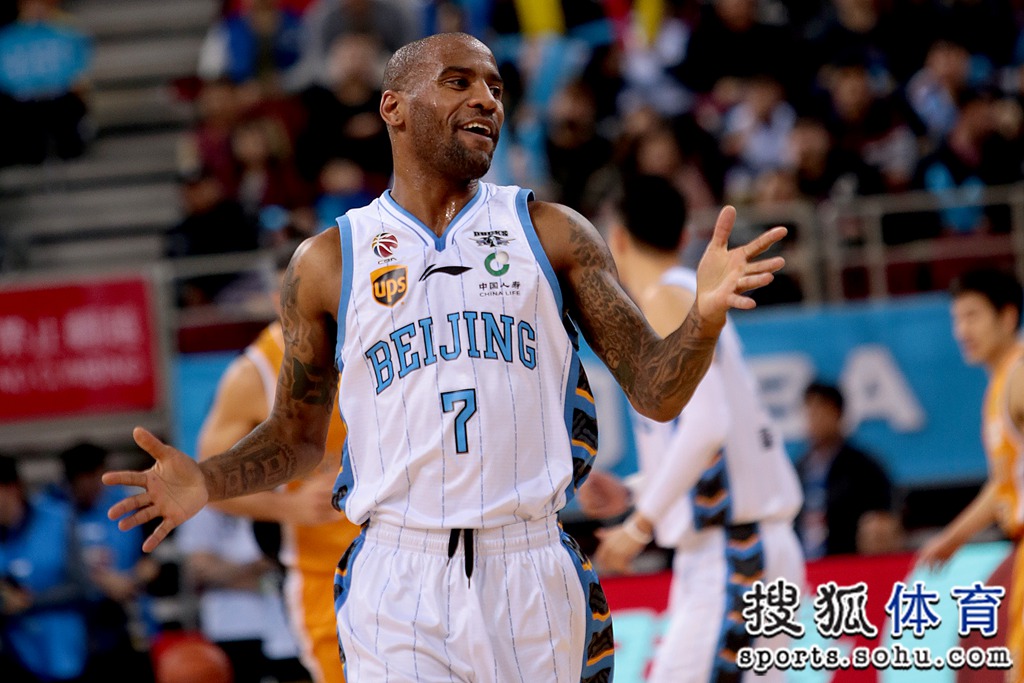 墨西哥男篮险胜国王，汉密尔顿一己之力扛起全队的简单介绍