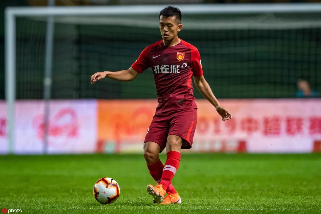 阵强劲扫富力华夏幸福，想扬长握的双手的简单介绍