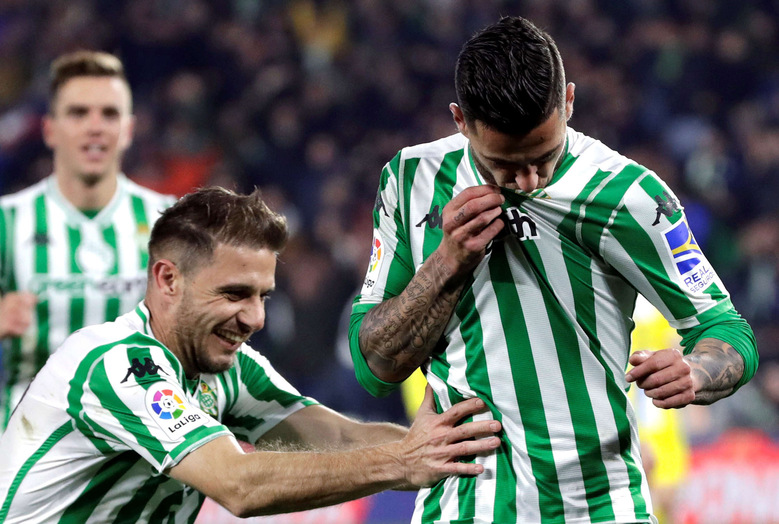 马洛卡实力抗衡,击败实力相当的对手 马洛卡实力抗衡,击败实力相当的对手