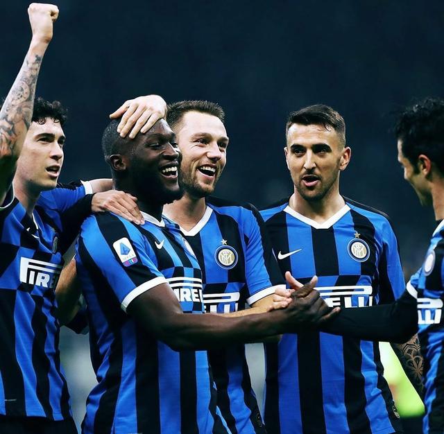 里昂国米交手成悬念，伯纳德盖拉德世纪扑救成焦点的简单介绍