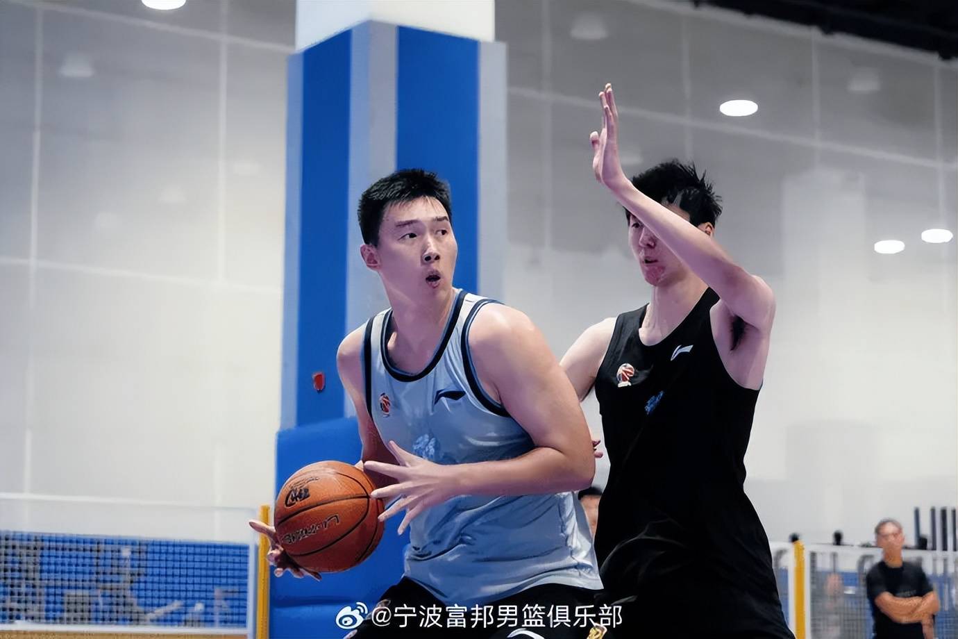 包含宁波男篮锲而不舍，决心追求成功的词条