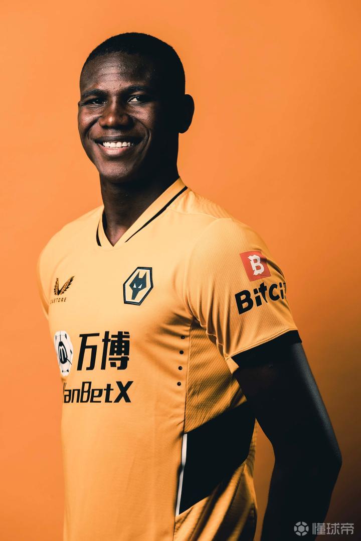 狼队新援发挥突出，引发关注的简单介绍