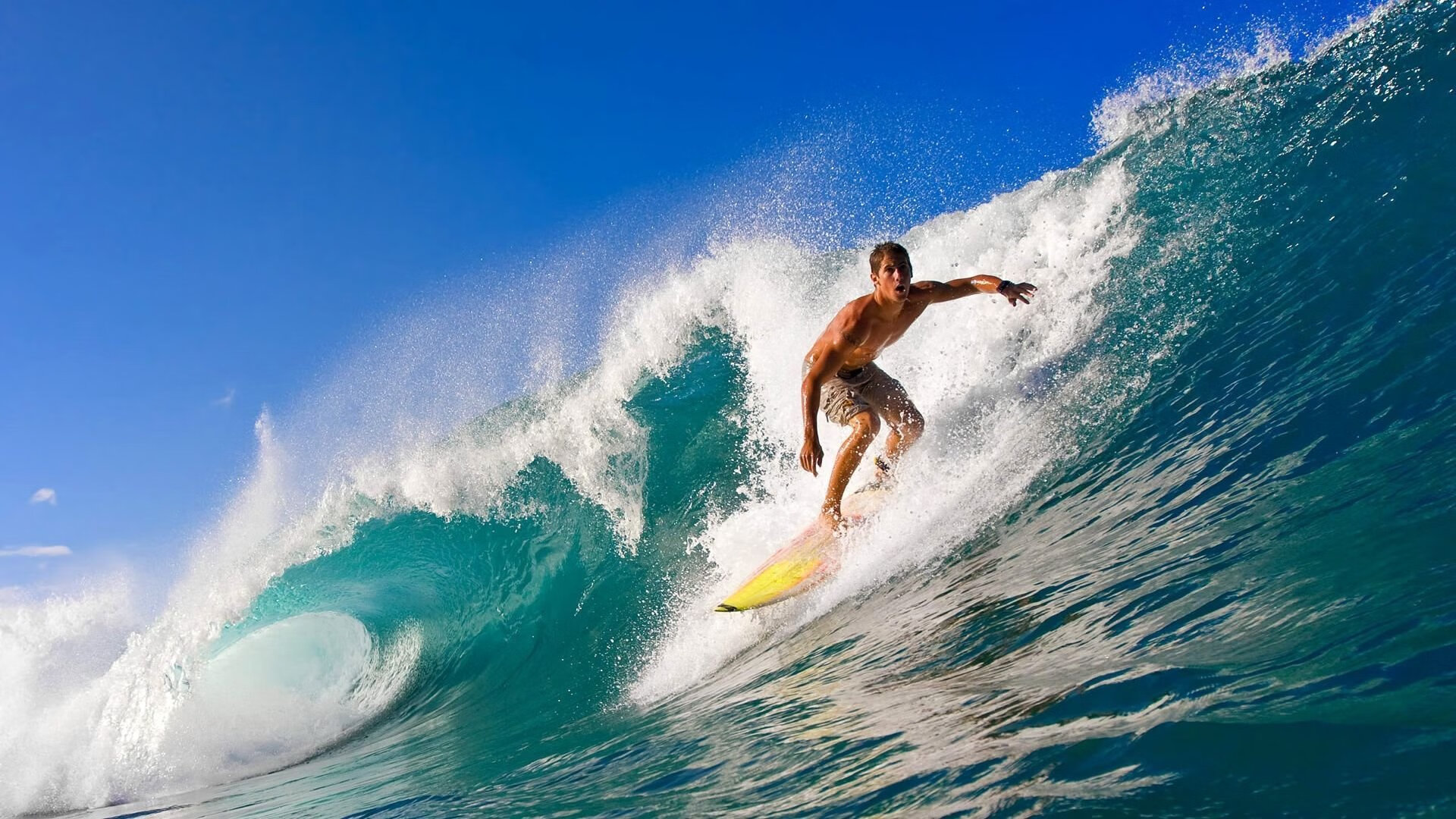 奥纳纳爆发，拜仁正面击溃亚特兰大，一场战术与意志的完美交响